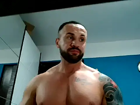 Snapshot of Magnificmuscles89 chatting on February 5, 2025, 1:54 pm Magnificmuscles89 online show from February 5, 2025, 1:54 pm
