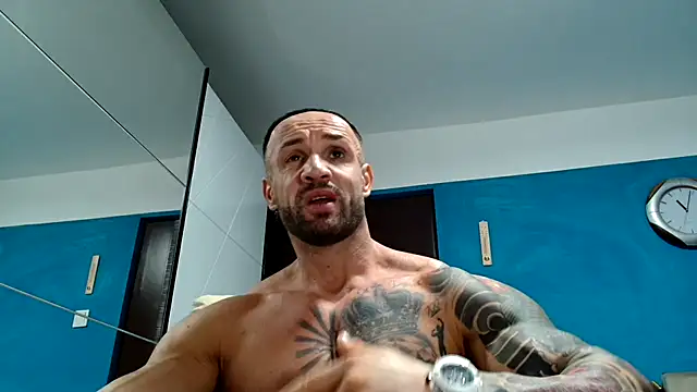 Snapshot of Magnificmuscles89 chatting on September 26, 2025, 8:07 am Magnificmuscles89 online show from September 26, 2025, 8:07 am