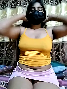 SLZAARA online show from December 24, 2024, 3:58 pm