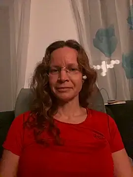 AnnikaRose online show from December 1, 2025, 7:02 am