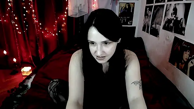 Tricky Vicky666 online show from October 16, 2025, 10:33 pm