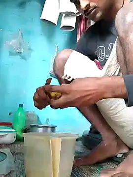 Snapshot of sexyshivamhot chatting on December 8, 2024, 8:09 am sexyshivamhot online show from December 8, 2024, 8:09 am