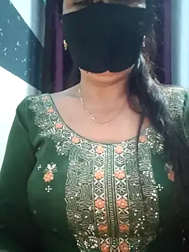 Aishwaryaa 69 online show from March 3, 2025, 11:44 am