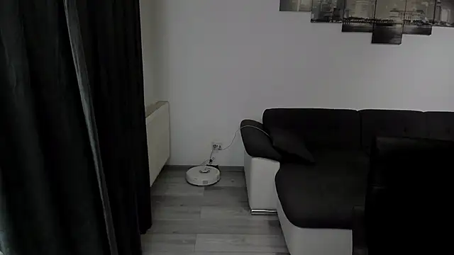 Richarddarell1 online show from November 18, 2025, 5:56 am