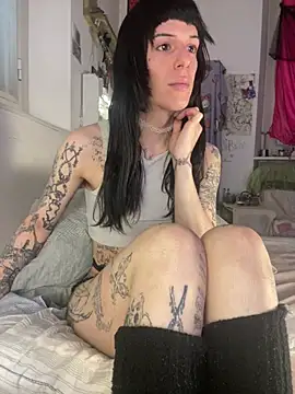 giuli zerozero online show from February 10, 2026, 11:36 am