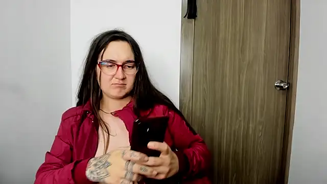 Sweet-Suck69 online show from February 24, 2025, 10:59 am