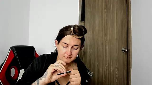 Sweet-Suck69 online show from March 7, 2025, 7:19 am