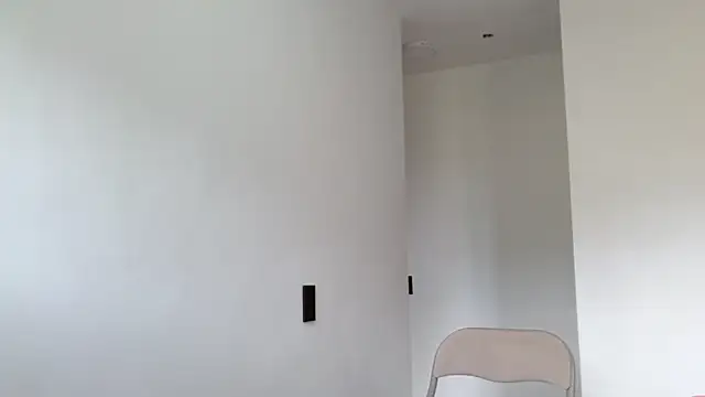 Snapshot of scarleth_xue chatting on February 27, 2025, 6:31 pm scarleth xue online show from February 27, 2025, 6:31 pm