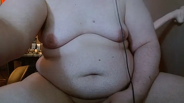 Snapshot of cosmicjones chatting on December 25, 2024, 5:15 pm cosmicjones online show from December 25, 2024, 5:15 pm