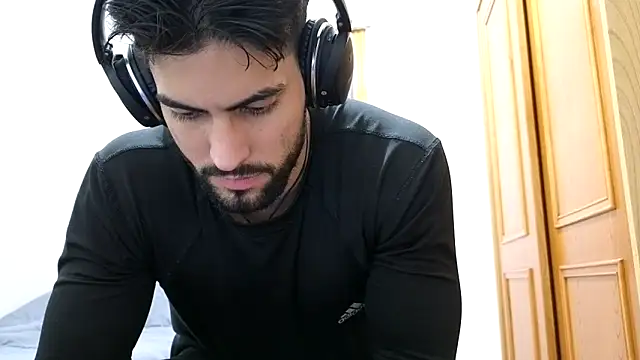 Jackyrose online show from December 14, 2024, 3:51 am