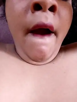 Asliaa1 online show from October 9, 2025, 8:12 am