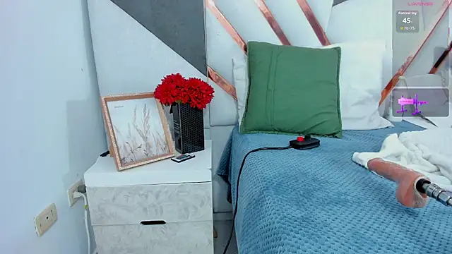 its liam18 online show from December 19, 2025, 9:55 pm