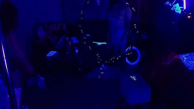 Snapshot of Avaivory chatting on February 7, 2025, 3:23 am Avaivory online show from February 7, 2025, 3:23 am