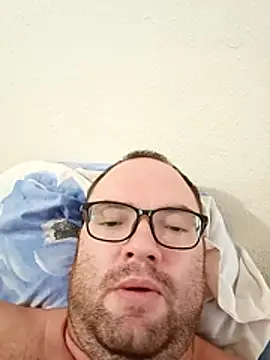 Mickael19 online show from January 8, 2026, 1:35 pm