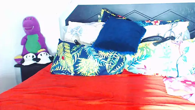 Bulkyyass online show from March 16, 2026, 1:26 pm