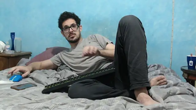 Snapshot of Morpheus-the-oniro chatting on September 27, 2025, 3:17 pm Morpheus-the-oniro online show from September 27, 2025, 3:17 pm