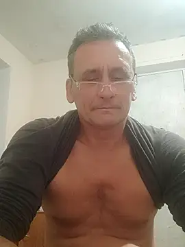 Snapshot of Viause_Kentauelle chatting on April 20, 2026, 6:53 pm Viause Kentauelle online show from April 20, 2026, 6:53 pm