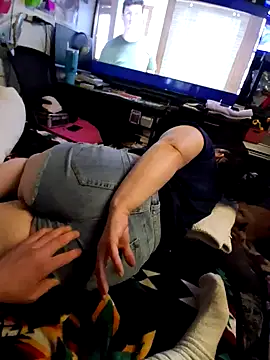 coituslover69x online show from May 27, 2026, 9:28 am