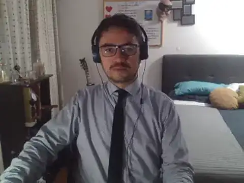 Snapshot of Diptongo chatting on March 19, 2025, 1:21 am Diptongo online show from March 19, 2025, 1:21 am