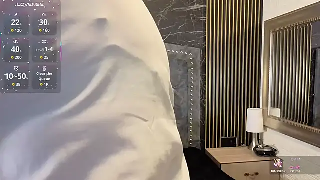 charlotte  G online show from January 10, 2026, 11:01 am