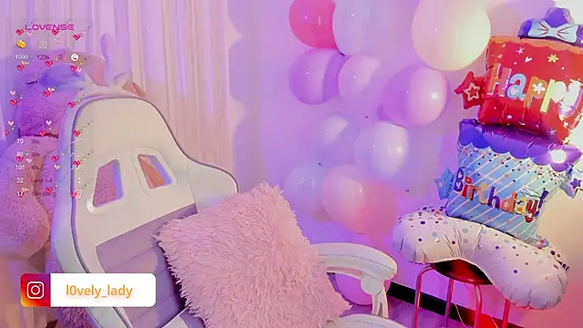 Snapshot of Lovely_celestte chatting on February 7, 2025, 3:55 am Lovely celestte online show from February 7, 2025, 3:55 am