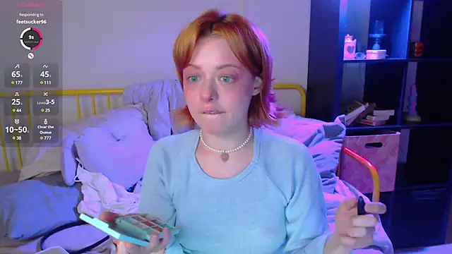 Snapshot of KatieMelone chatting on December 2, 2024, 10:18 am KatieMelone online show from December 2, 2024, 10:18 am