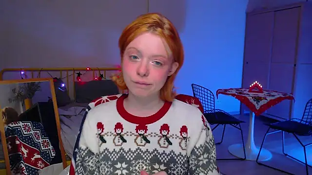 Snapshot of KatieMelone chatting on December 13, 2024, 7:21 pm KatieMelone online show from December 13, 2024, 7:21 pm