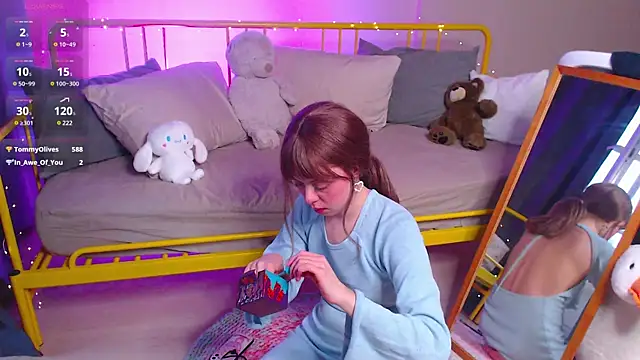 Snapshot of KatieMelone chatting on March 4, 2025, 5:11 am KatieMelone online show from March 4, 2025, 5:11 am