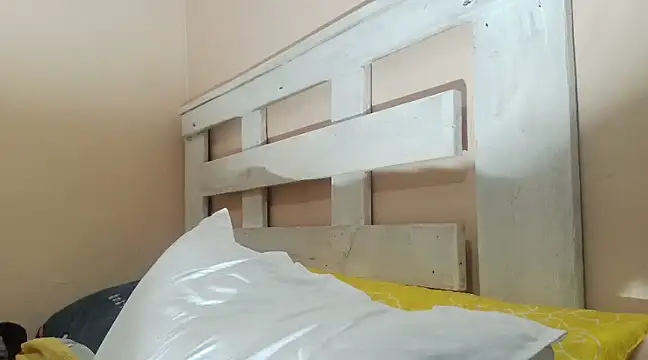 Snapshot of tropicalesen chatting on January 31, 2025, 8:54 am tropicalesen online show from January 31, 2025, 8:54 am