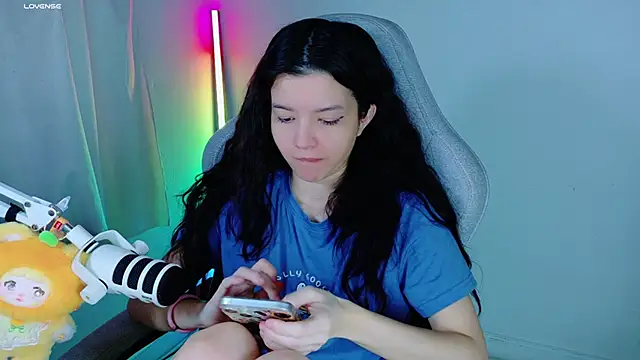 Snapshot of stephybrown chatting on November 17, 2025, 11:21 pm stephybrown online show from November 17, 2025, 11:21 pm