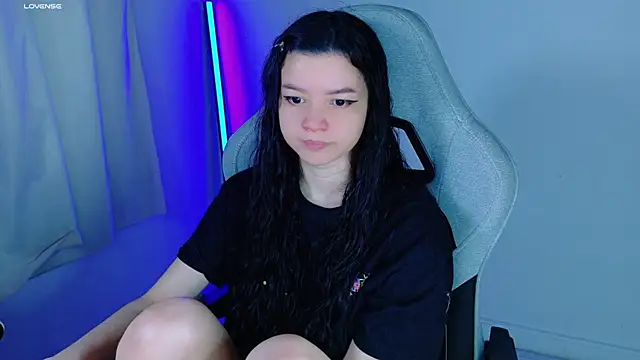 Snapshot of stephybrown chatting on November 24, 2025, 11:04 pm stephybrown online show from November 24, 2025, 11:04 pm