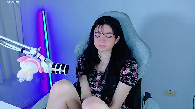 Snapshot of stephybrown chatting on November 28, 2025, 11:40 pm stephybrown online show from November 28, 2025, 11:40 pm