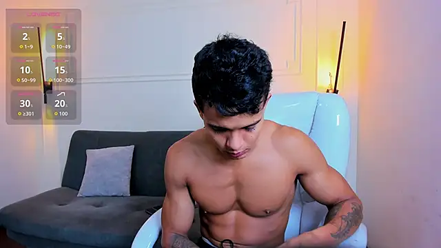 Snapshot of Paradise_boy_s chatting on October 30, 2025, 10:21 pm Paradise boy s online show from October 30, 2025, 10:21 pm