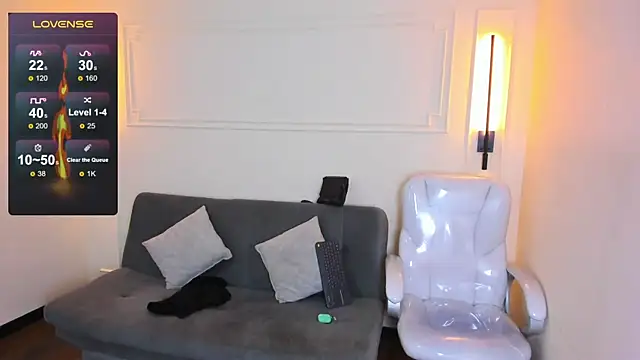 Snapshot of Paradise_boy_s chatting on November 24, 2025, 5:01 pm Paradise boy s online show from November 24, 2025, 5:01 pm