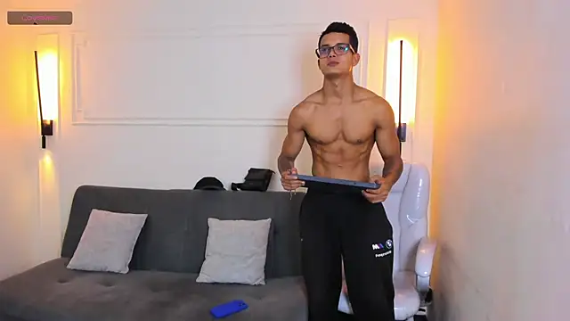 Snapshot of Paradise_boy_s chatting on November 26, 2025, 3:02 pm Paradise boy s online show from November 26, 2025, 3:02 pm