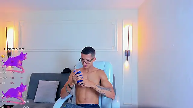 Paradise boy s online show from February 6, 2026, 2:09 pm