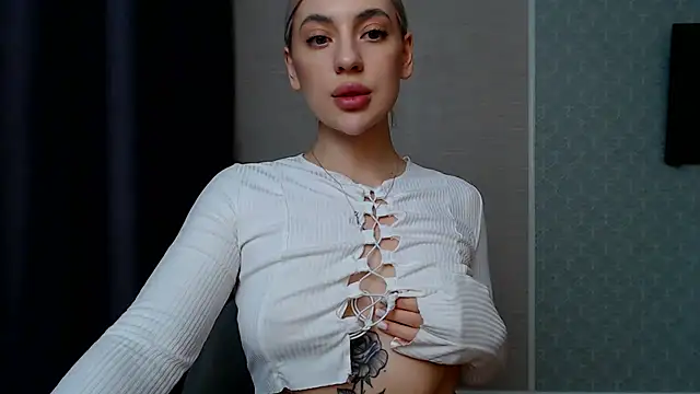 Snapshot of hot-sasha9 chatting on March 15, 2025, 7:38 pm hot-sasha9 online show from March 15, 2025, 7:38 pm