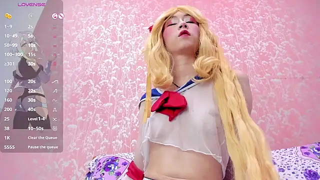 NEZUKO MITSURI online show from May 22, 2026, 5:18 pm