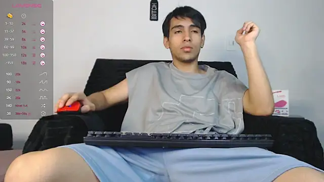 Snapshot of zack_thunder chatting on January 24, 2025, 6:56 pm zack thunder online show from January 24, 2025, 6:56 pm