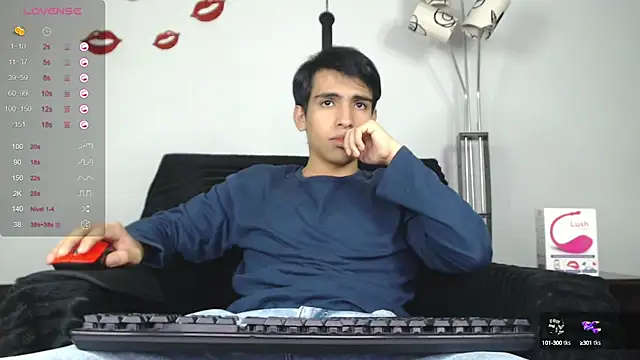 Snapshot of zack_thunder chatting on January 27, 2025, 12:26 pm zack thunder online show from January 27, 2025, 12:26 pm