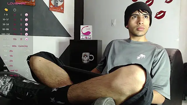Snapshot of zack_thunder chatting on March 2, 2025, 12:01 pm zack thunder online show from March 2, 2025, 12:01 pm