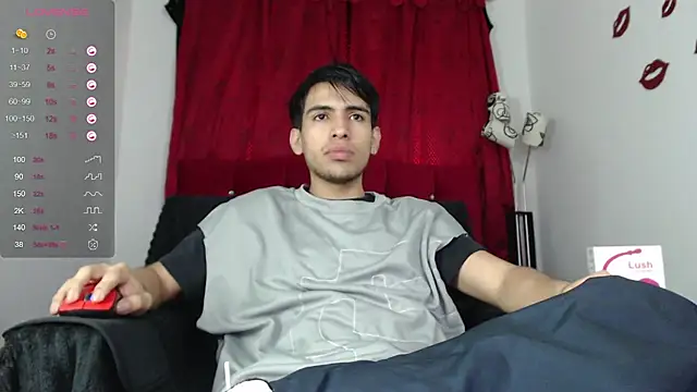 Snapshot of zack_thunder chatting on March 7, 2025, 12:01 pm zack thunder online show from March 7, 2025, 12:01 pm