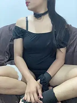 little shadow online show from March 7, 2025, 9:06 pm