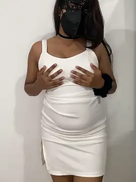 little shadow online show from November 21, 2025, 5:44 pm