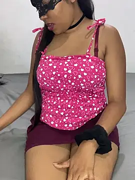 little shadow online show from April 10, 2026, 4:23 pm