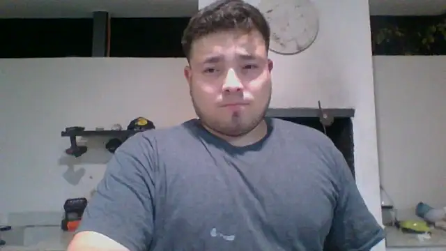 Snapshot of DirtyRcride chatting on December 13, 2024, 5:05 am DirtyRcride online show from December 13, 2024, 5:05 am