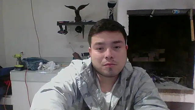 Snapshot of DirtyRcride chatting on December 26, 2024, 5:58 am DirtyRcride online show from December 26, 2024, 5:58 am