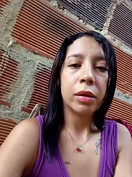 MariCeleste- online show from December 5, 2025, 11:19 am