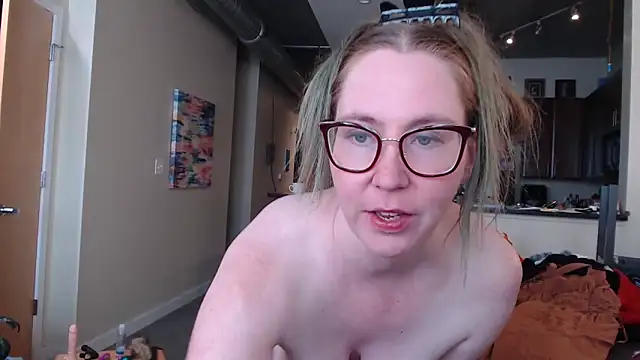 Snapshot of littlelustlamb chatting on September 29, 2025, 8:13 pm littlelustlamb online show from September 29, 2025, 8:13 pm