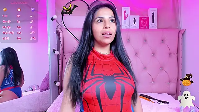 Emma collins23 online show from October 30, 2025, 11:22 am